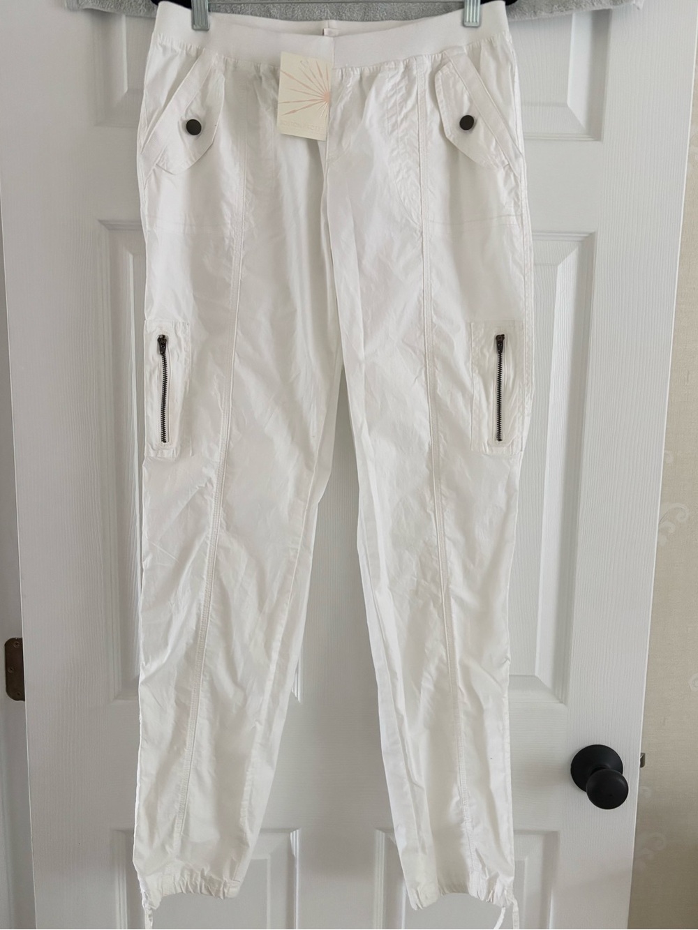 NWT Boston Proper White Cargo-Style Jogger Trousers; Women’s Size 12